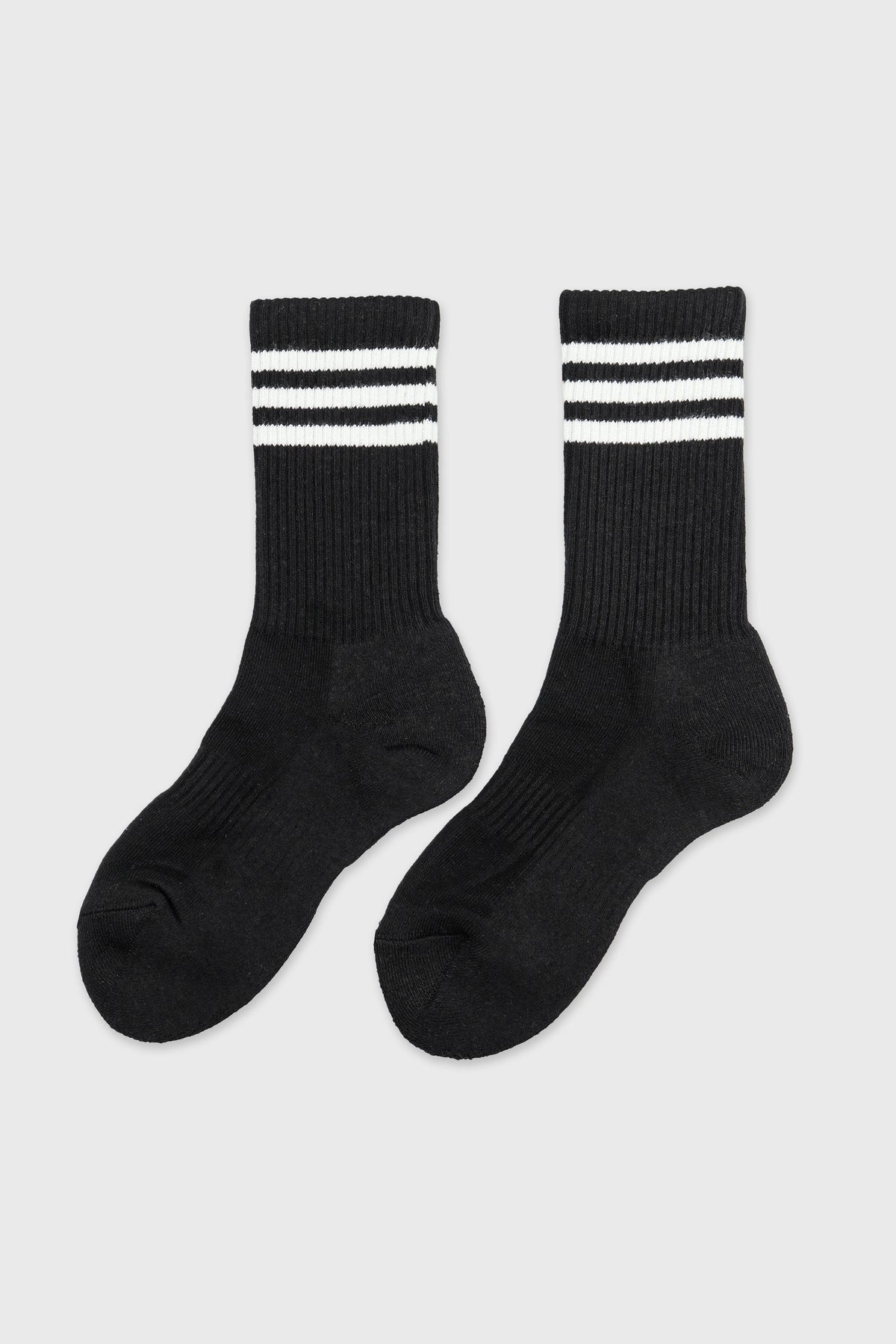Women's Sporty Ribbed Crew Socks with Sole Cushioning Black