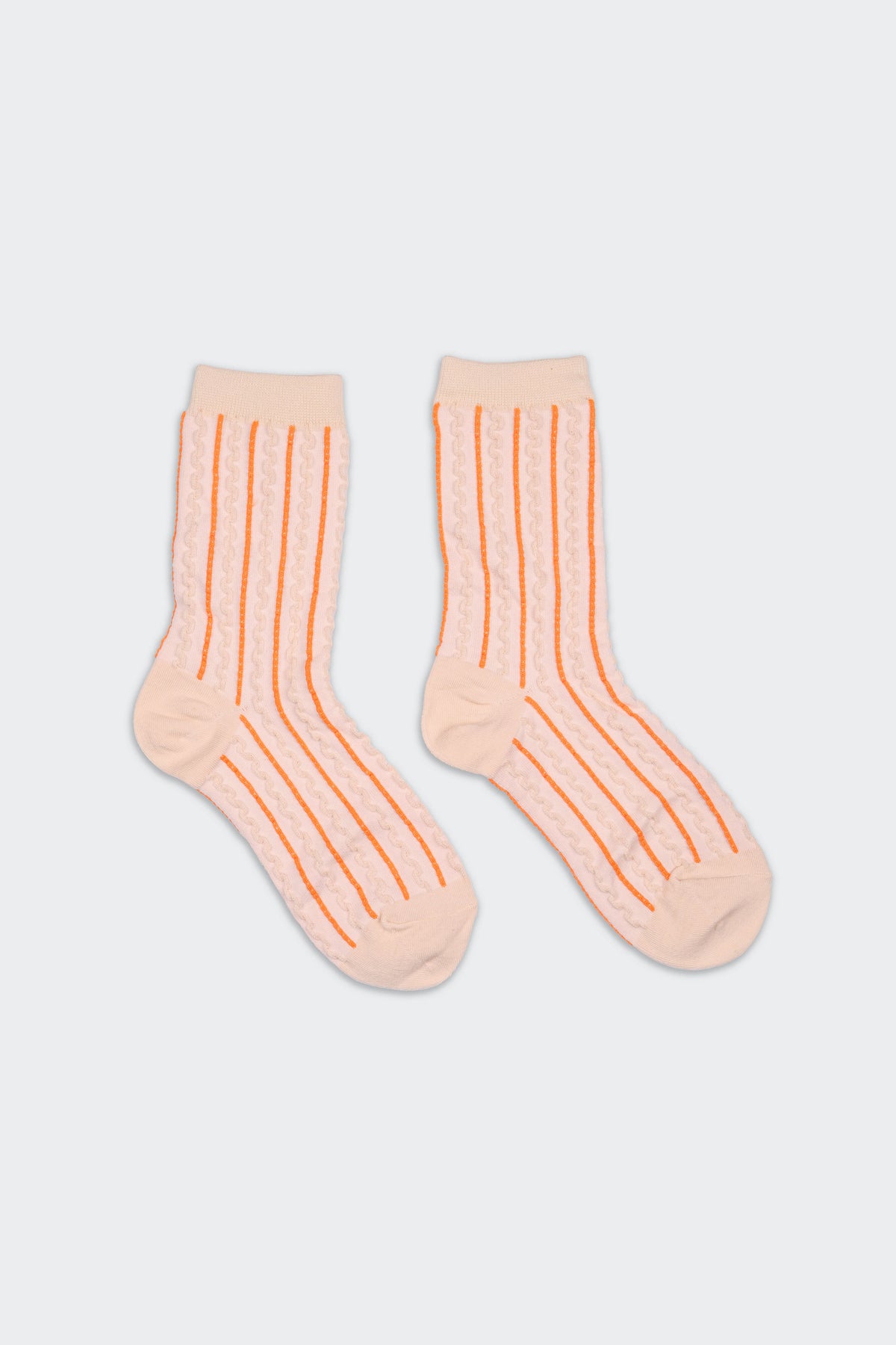 Women's Textured Cable Knit Everyday Socks Cream