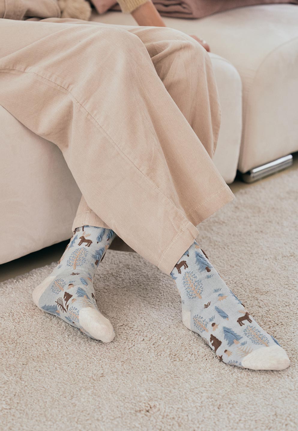 Women's Premium Combed Cotton Nature Theme Knitted Crew Socks Pale Blue-Women's Premium Combed Cotton Nature Theme Knitted Crew Socks Pale Blue