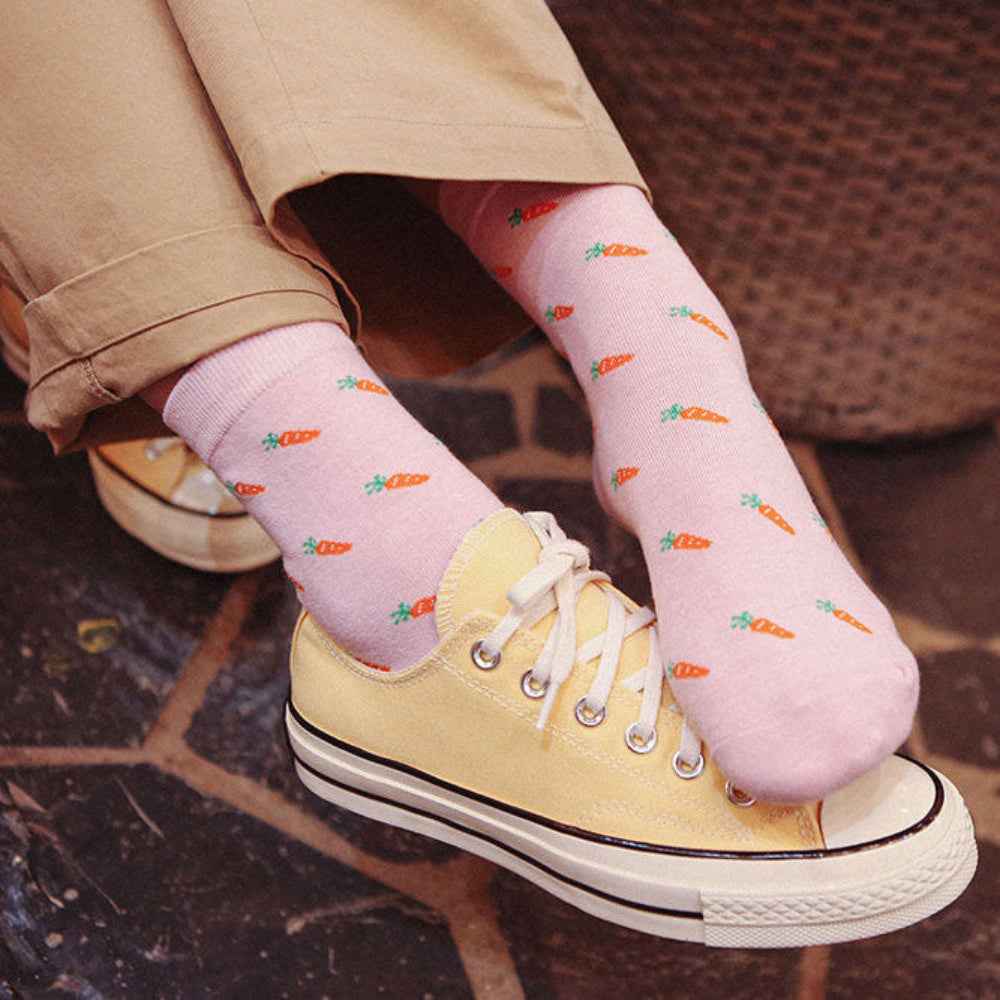 Women's Cute Mini Carrot Graphic Soft Cotton Daily Crew Socks