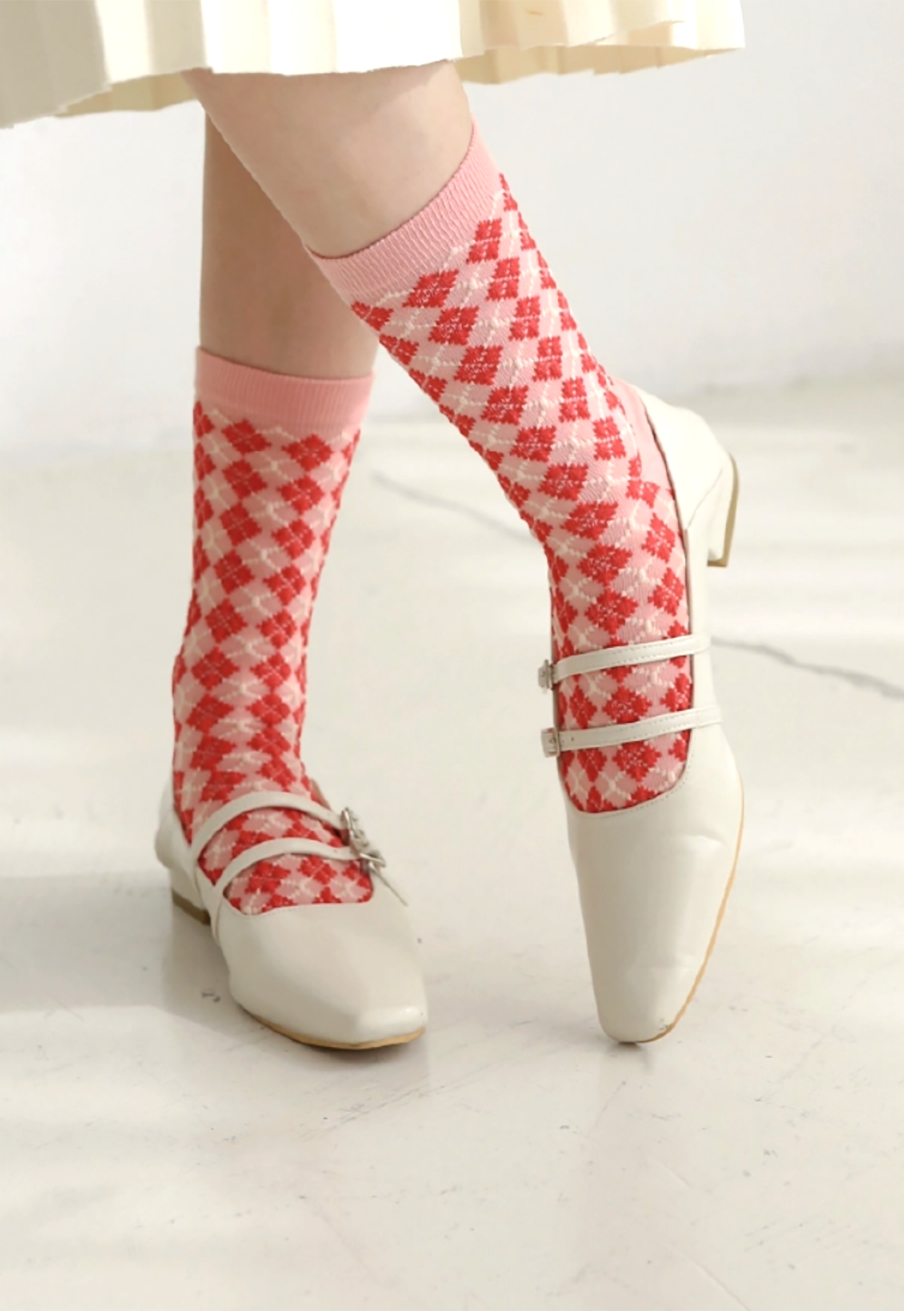 Women's Textured Diamond Checkered Crew Socks