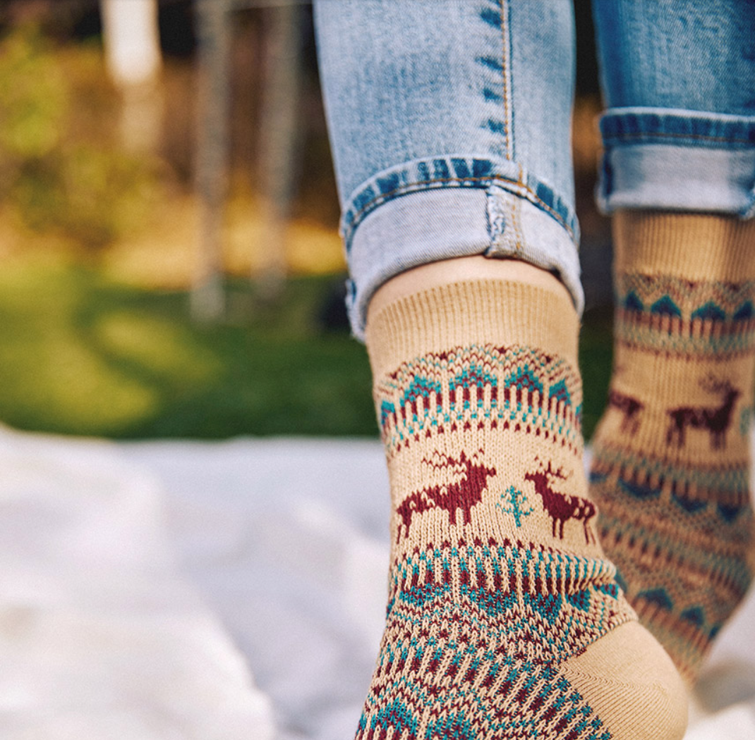 Women's Winter Holiday Fair Isle and Deer Knit Crew Socks Tan-Women's Winter Holiday Fair Isle and Deer Knit Crew Socks Tan
