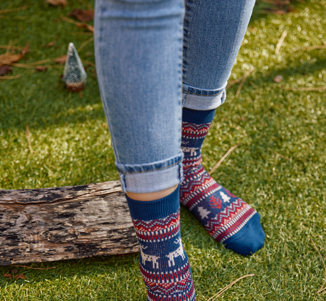 Women's Winter Holiday Fair Isle and Deer Knit Crew Socks Navy-Women's Winter Holiday Fair Isle and Deer Knit Crew Socks Navy