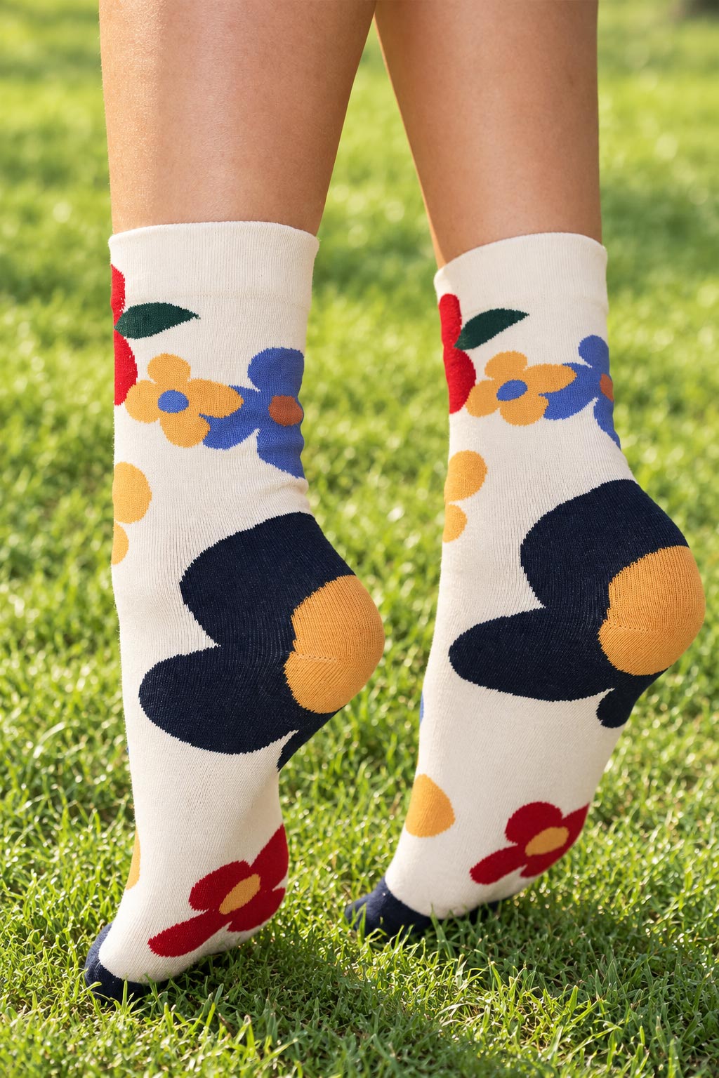 Women's Premium Combed Cotton Floral Crew Socks Ivory-Women's Premium Combed Cotton Floral Crew Socks Ivory