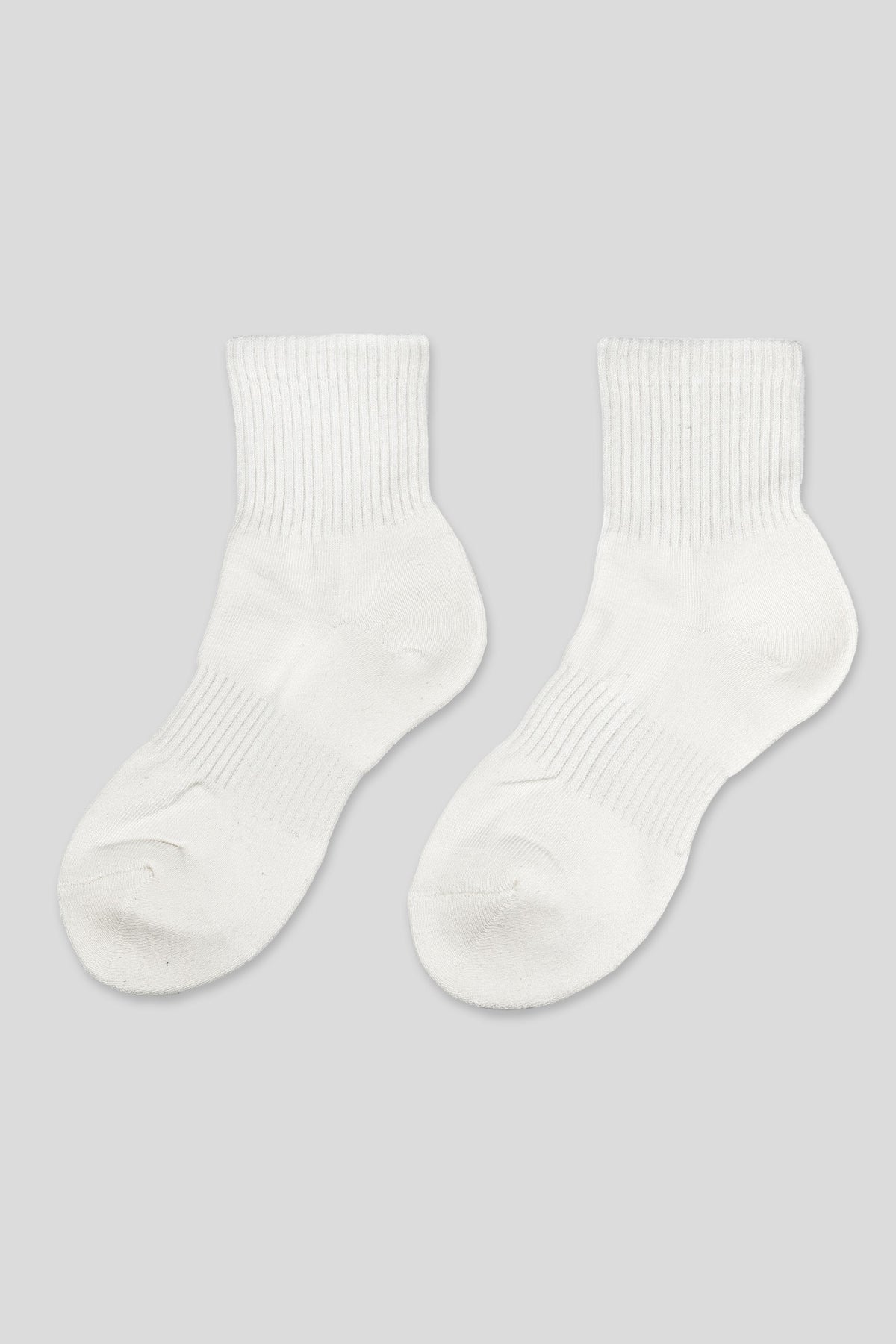 Women's Premium Cushioned Athletic Ankle Socks with Arch Support White