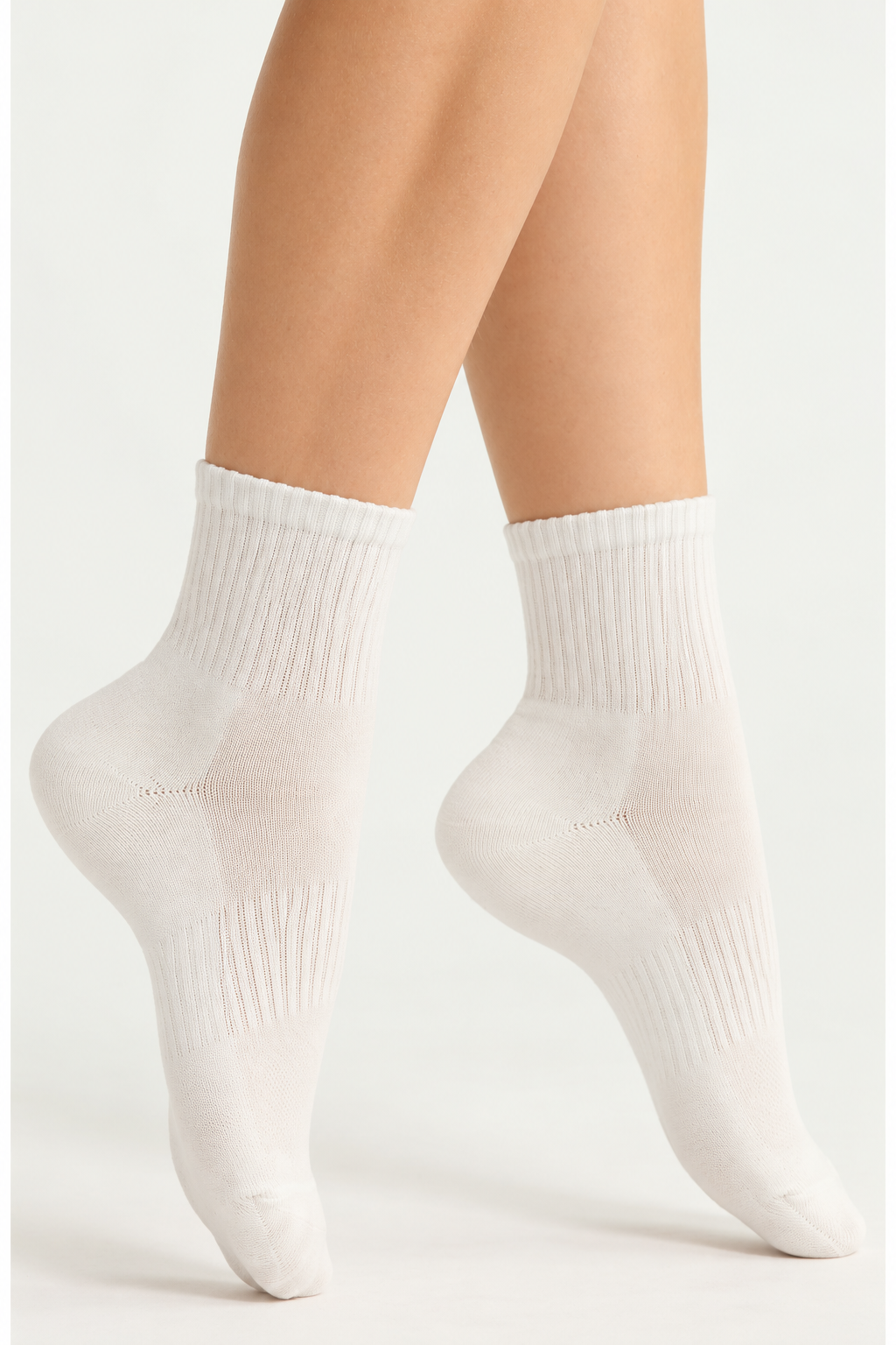 Women's Premium Cushioned Athletic Ankle Socks with Arch Support White